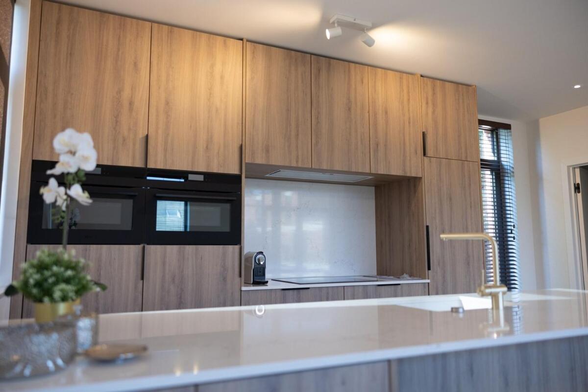 Brand New Apartment Синт-Никлас Экстерьер фото